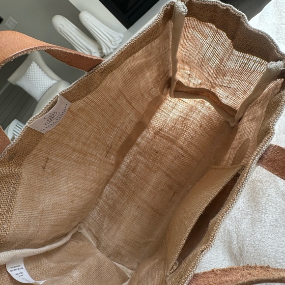 Santa Barbara Design Studio Jute Tote - Picture 7 of 8
